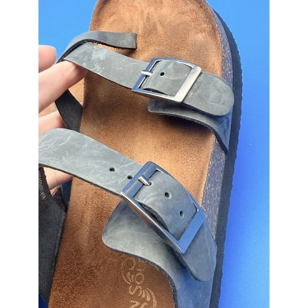 Mountain Sole Women's 8 EU 39.5 Gray Toe Loop Buckle Comfort Sandals